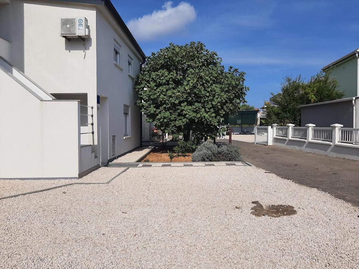 Apartman Bunaric 维尔 外观 照片
