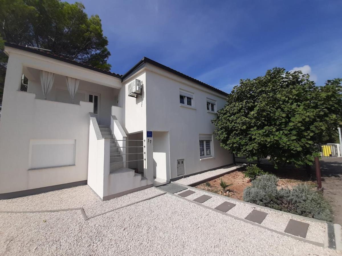 Apartman Bunaric 维尔 外观 照片