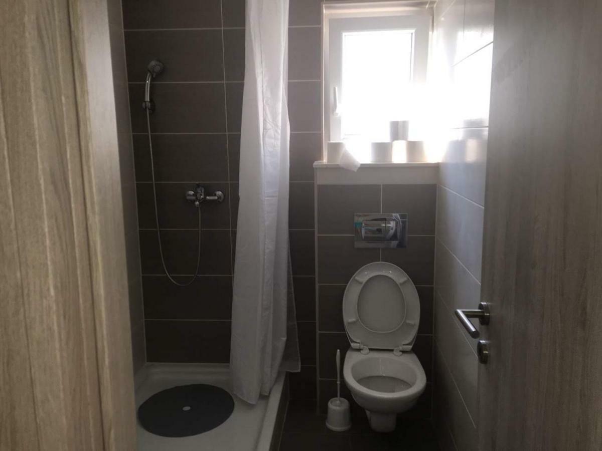 Apartman Bunaric 维尔 外观 照片